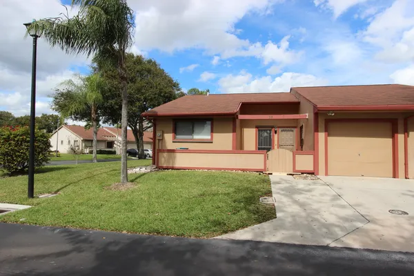 $2,650 | 22 Walcott Drive, Boynton Beach, FL 33426