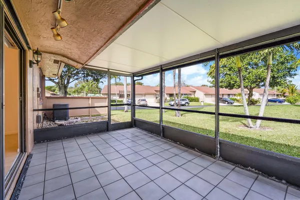 $2,650 | 22 Walcott Drive, Boynton Beach, FL 33426