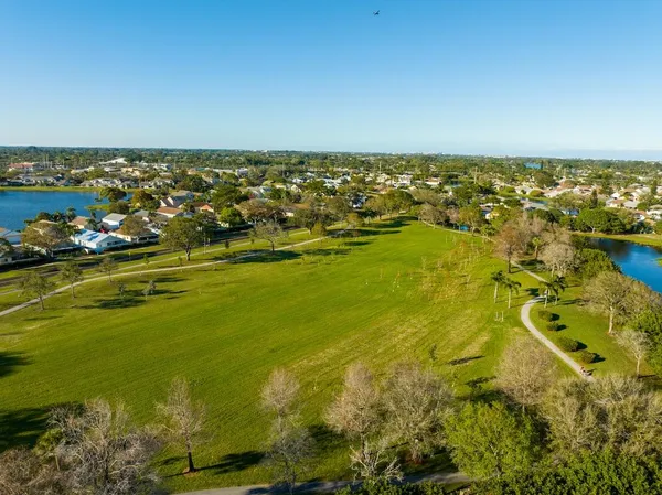 $2,650 | 22 Walcott Drive, Boynton Beach, FL 33426