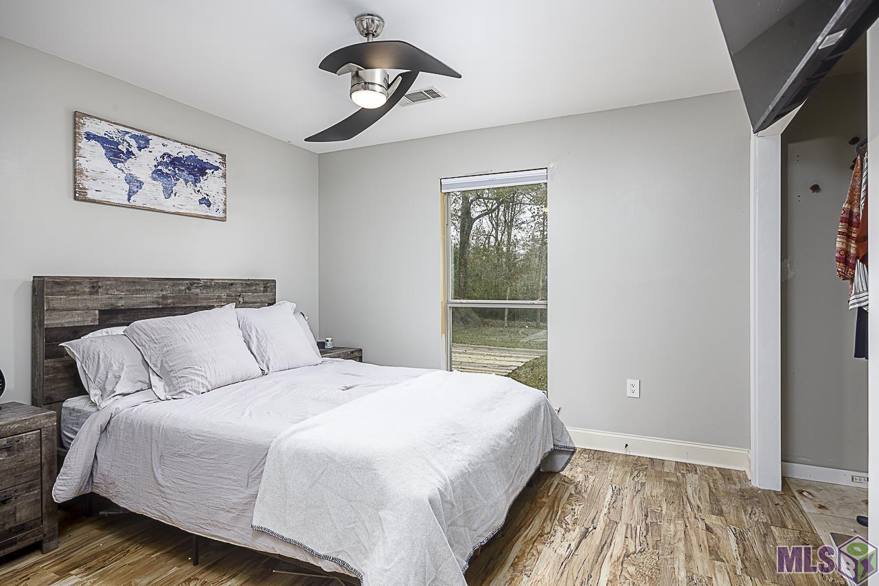 21260 Diversion Canal Road St. Amant, LA 70774 - Photo 10 of 40 Primary Bedroom