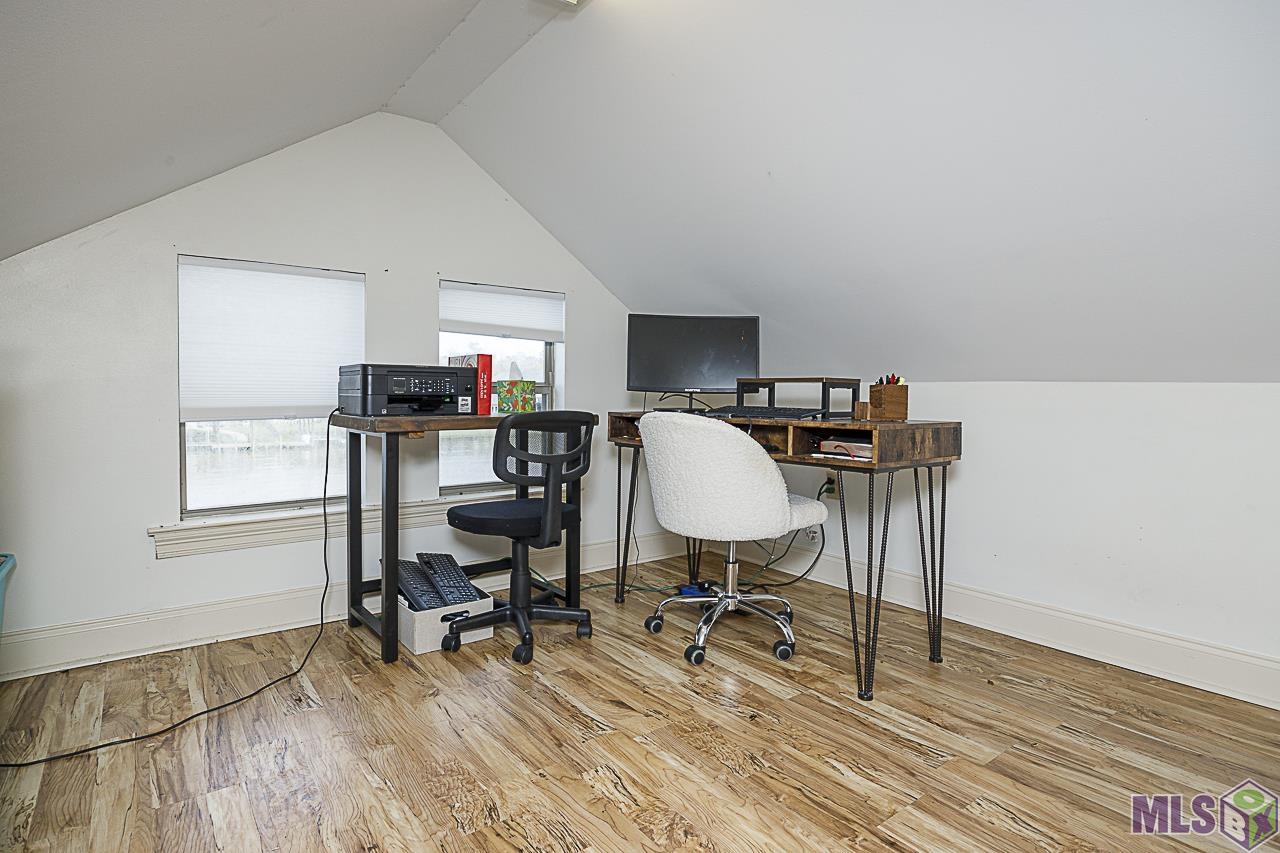 21260 Diversion Canal Road St. Amant, LA 70774 - Photo 16 of 40 Upper Loft