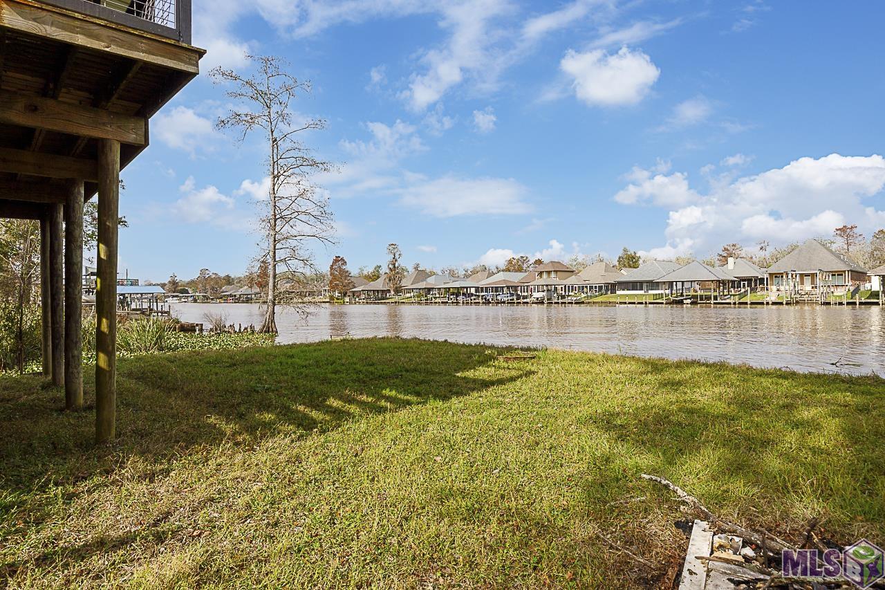 21260 Diversion Canal Road St. Amant, LA 70774 - Photo 20 of 40 Waterfront Property