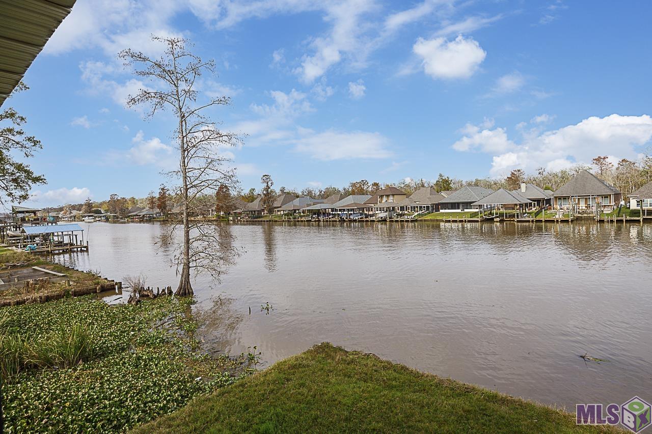 21260 Diversion Canal Road St. Amant, LA 70774 - Photo 22 of 40 Bulkheaded