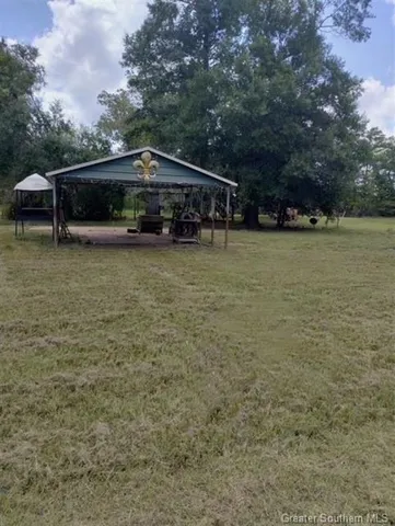 $15,000 | 526 Old Ferry Road, Kinder, LA 70648