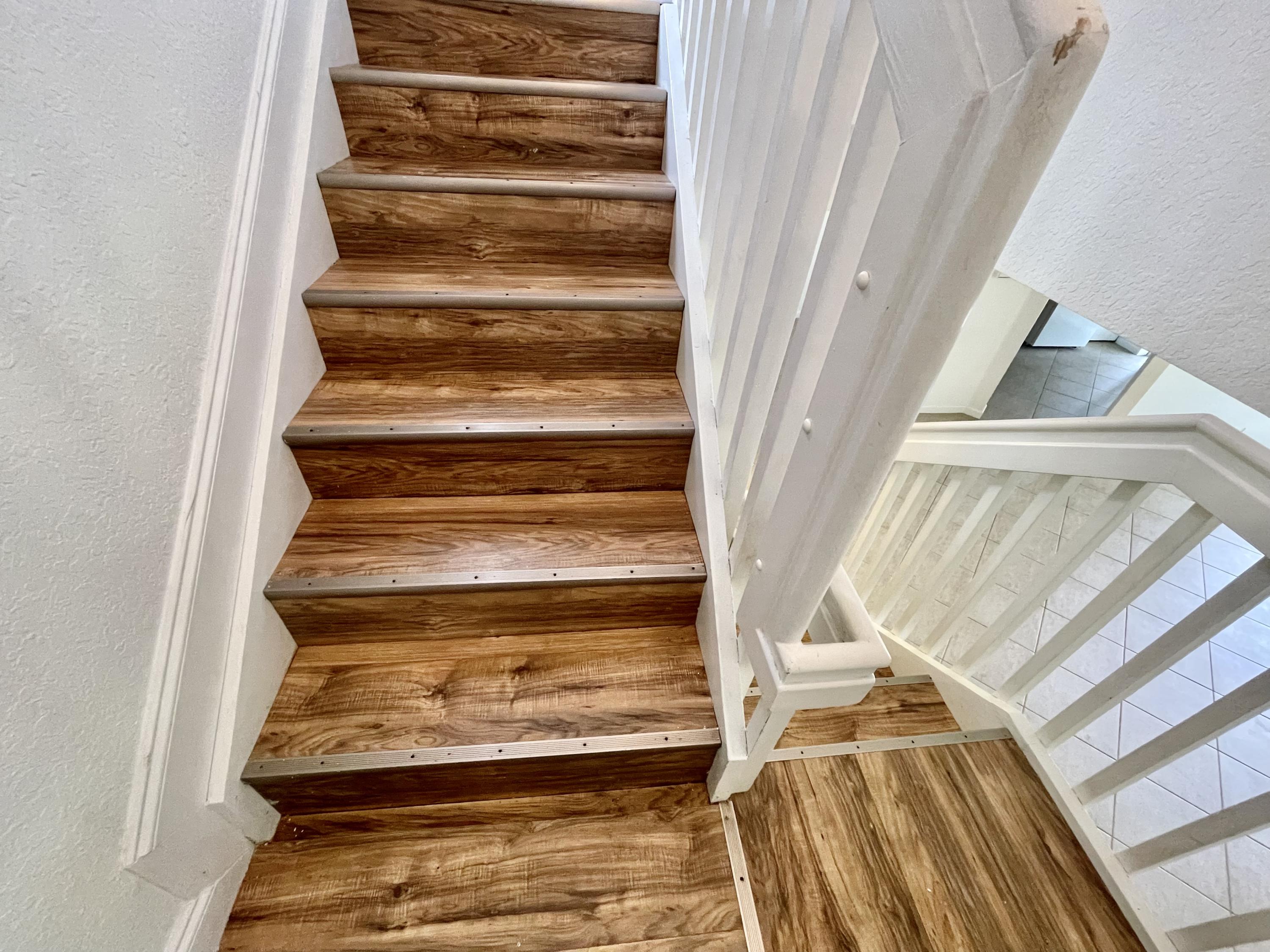 6204 Sandy Bank Terrace West Palm Beach, FL 33407 - Photo 22 of 37 a view of entryway