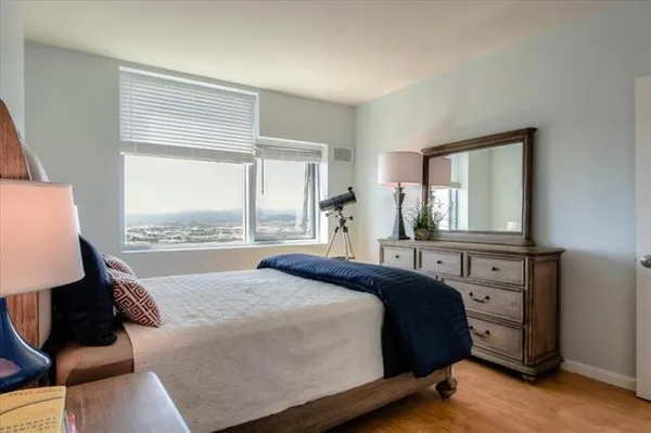 $3,400 | 1 Mandalay Place, Unit 805, South San Francisco, CA 94080