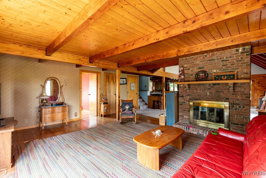 6940 Bear Ridge Road Pendleton, NY 14120 - Photo 14 of 50