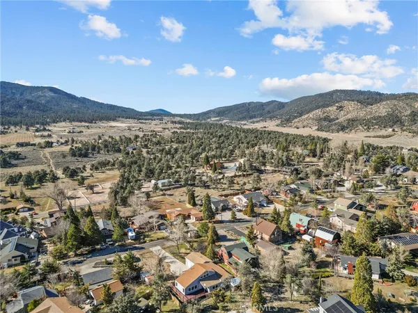 $519,000 | 1000 Eagle Lane, Frazier Park, CA 93225