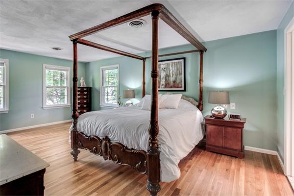34 Sanderson Road Lexington, MA 02420 - Photo 17 of 30 Gallery Image 17