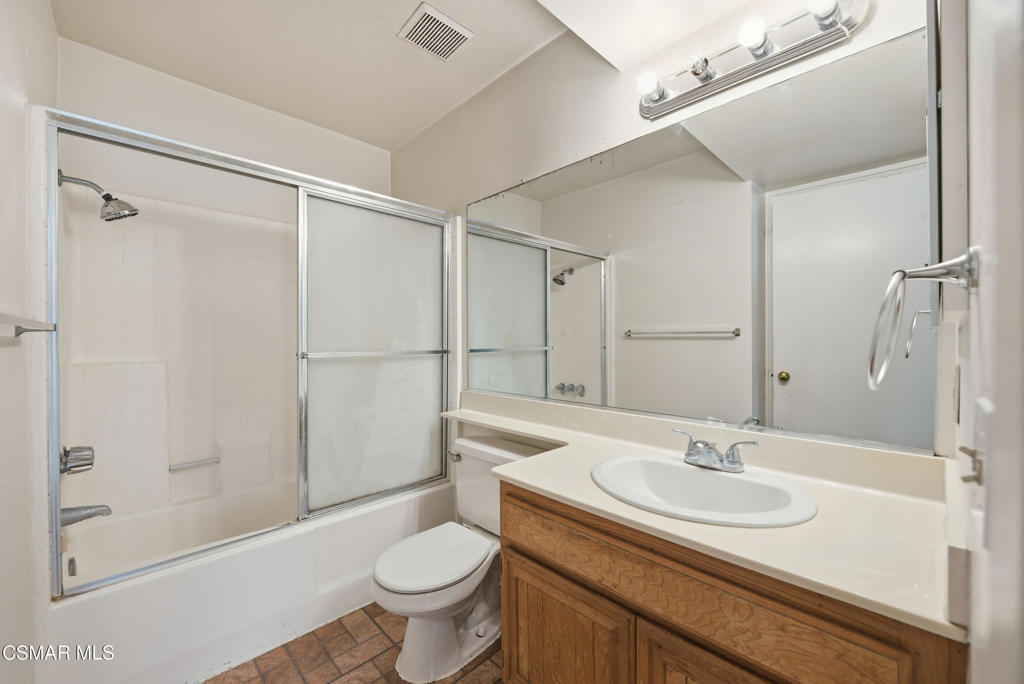 20342 Rue Crevier, Unit 613 Canyon Country, CA 91351 - Photo 21 of 36