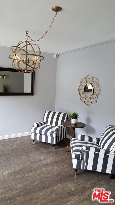 853 Le Doux Road, Unit 201 Los Angeles, CA 90035 - Photo 3 of 14