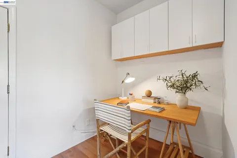 $995,000 | 6 Invincible Court, Unit F40, Alameda, CA 94501