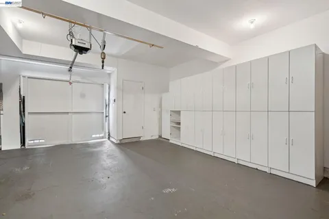 $995,000 | 6 Invincible Court, Unit F40, Alameda, CA 94501