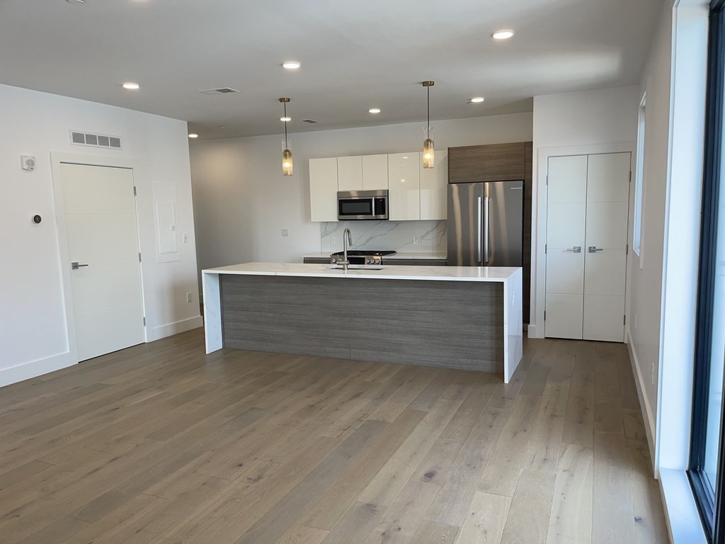 30 Penniman Road, Unit 405 Boston, MA 02134 - Photo 4 of 20