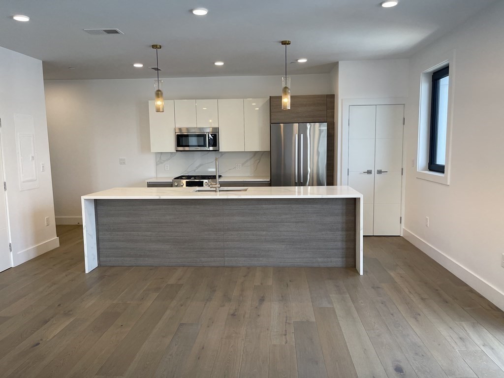 30 Penniman Road, Unit 405 Boston, MA 02134 - Photo 6 of 20