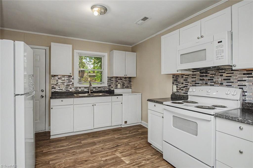 411 Hobson Street High Point, NC 27260 - Photo 3 of 8