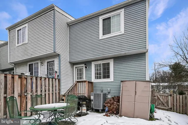 $329,900 | 9931 Canvasback Way, Damascus, MD 20872