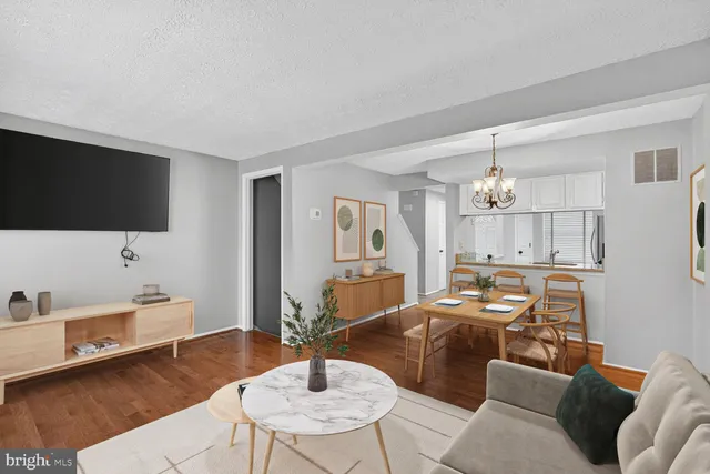 $329,900 | 9931 Canvasback Way, Damascus, MD 20872