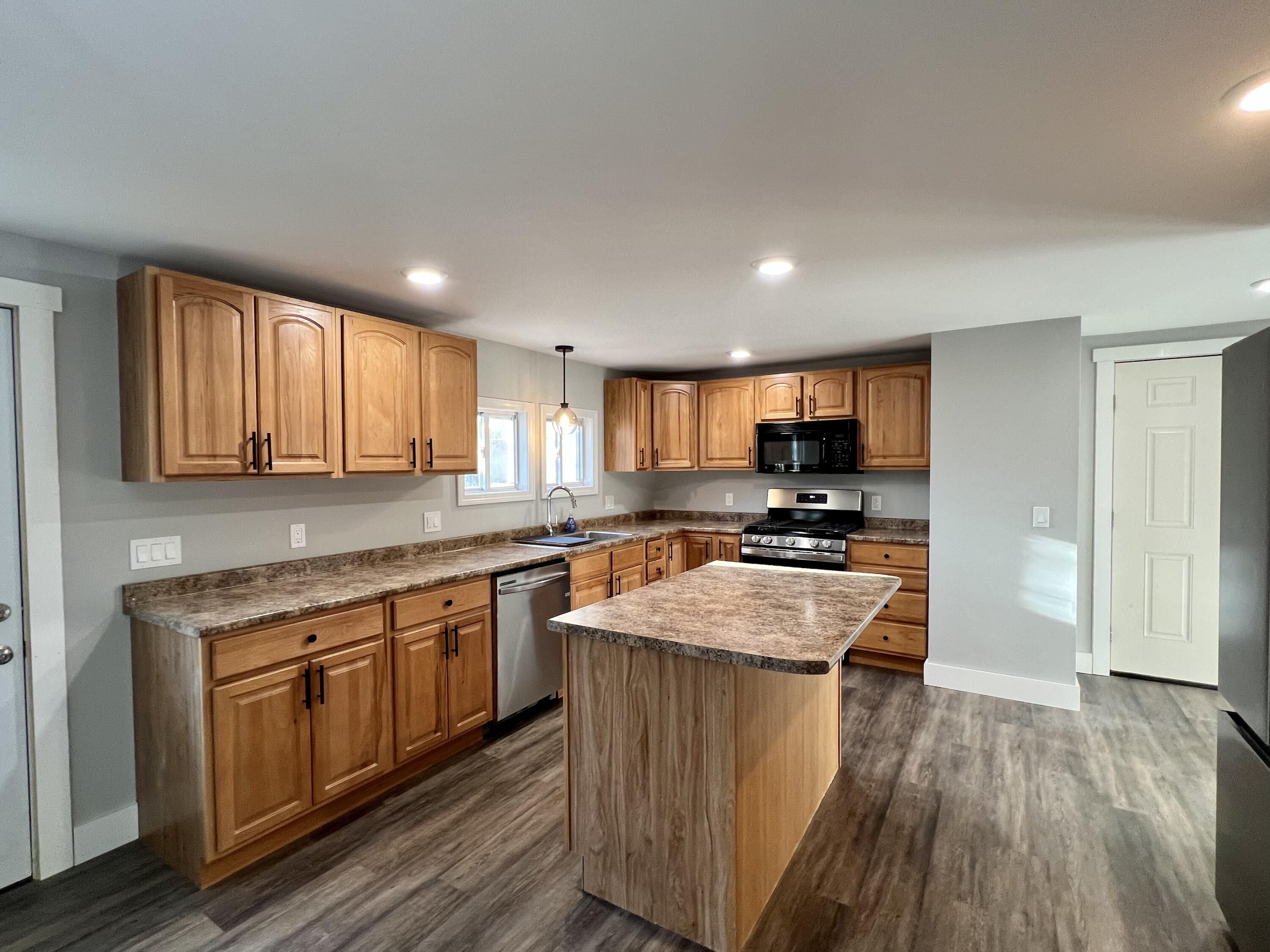 808 Dodlin Road Enfield, ME 04493 - Photo 5 of 52 068ECCB1-31B8-4550-B404-923821648FC8