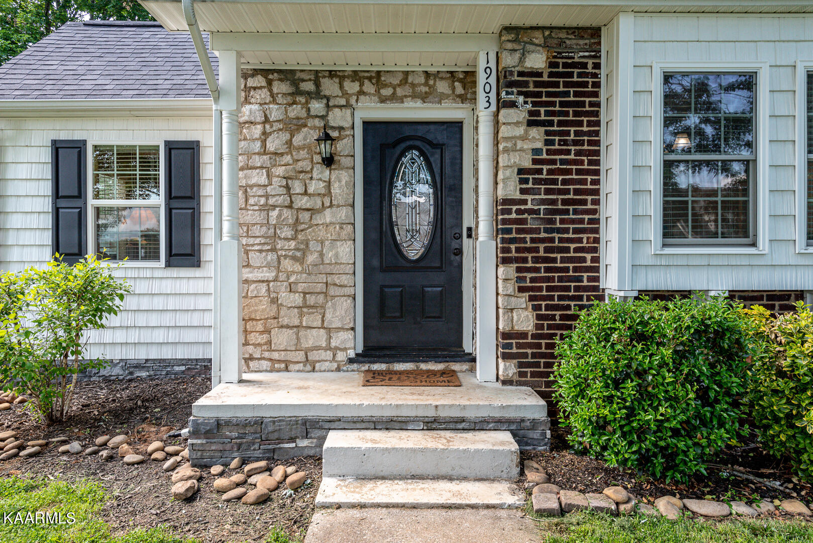 1903 Crest Road Maryville, TN 37804 - Photo 3 of 55 DSC_0673