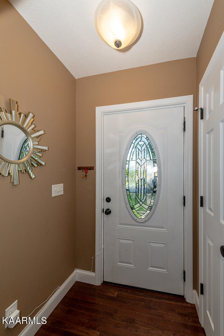 1903 Crest Road Maryville, TN 37804 - Photo 4 of 55 DSC_0675