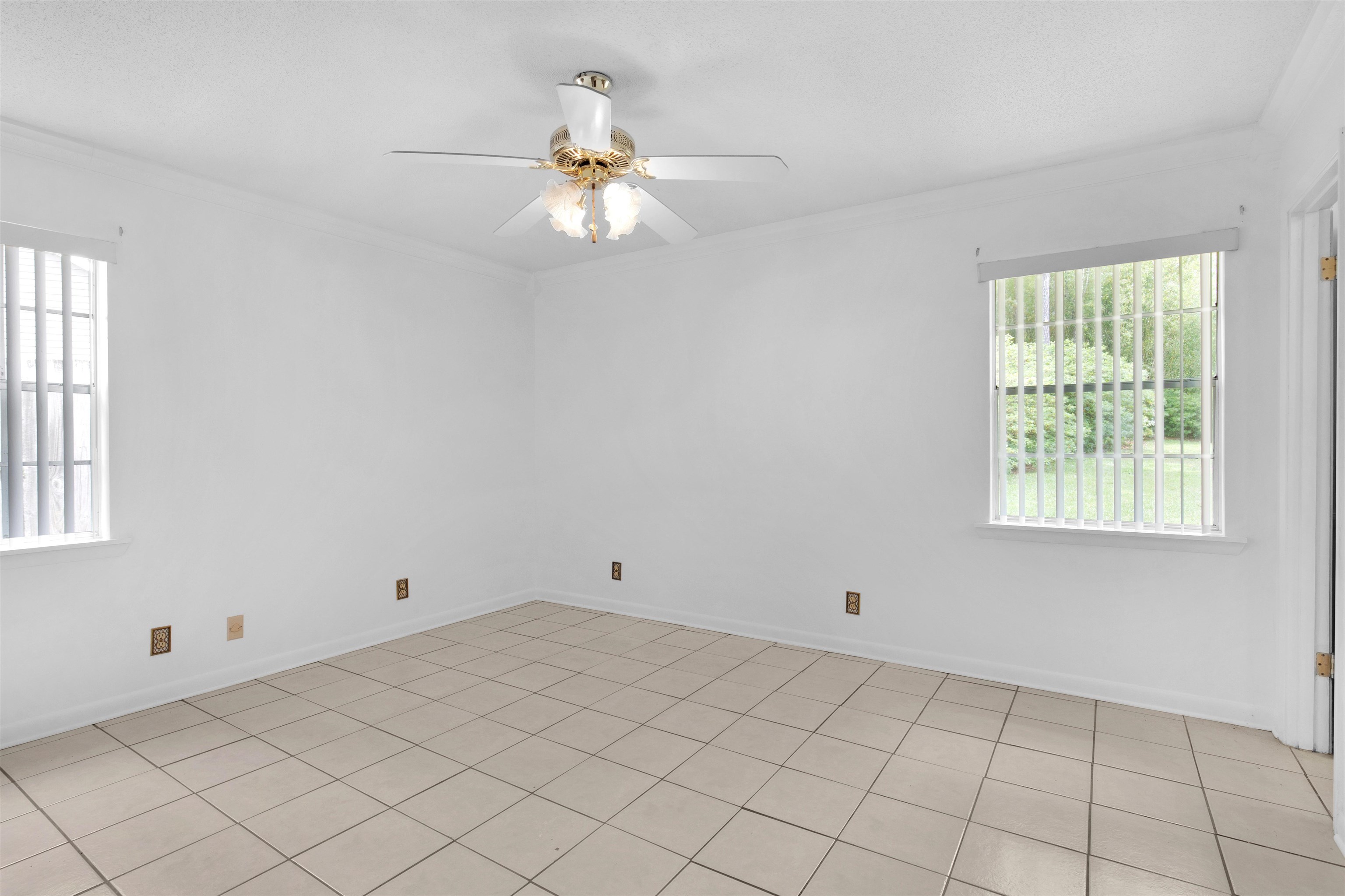 581 Stuart Street Daphne, AL 36526 - Photo 16 of 22