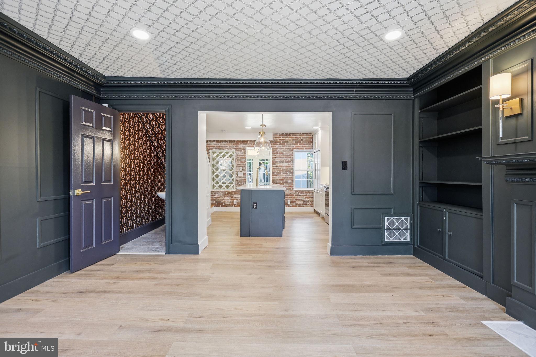 708 I Street Southeast, Unit A Washington, DC 20003 - Photo 8 of 31