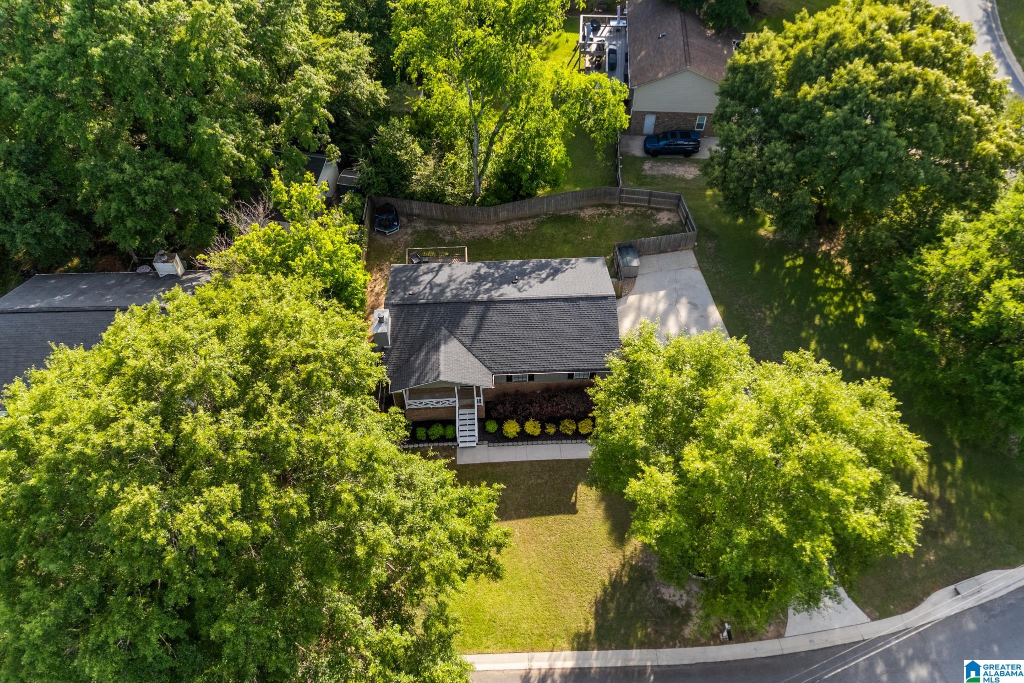 100 Bluegrass Drive Alabaster, AL 35007 - Photo 33 of 34