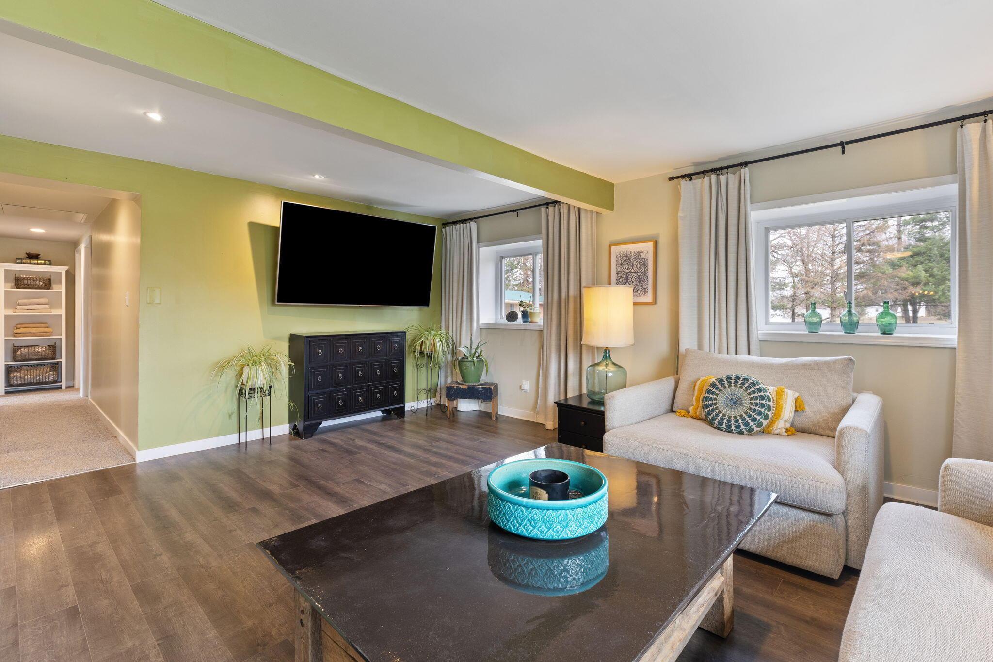 663 Kingsbury Road Delaware, OH 43015 - Photo 12 of 33 Greatroom