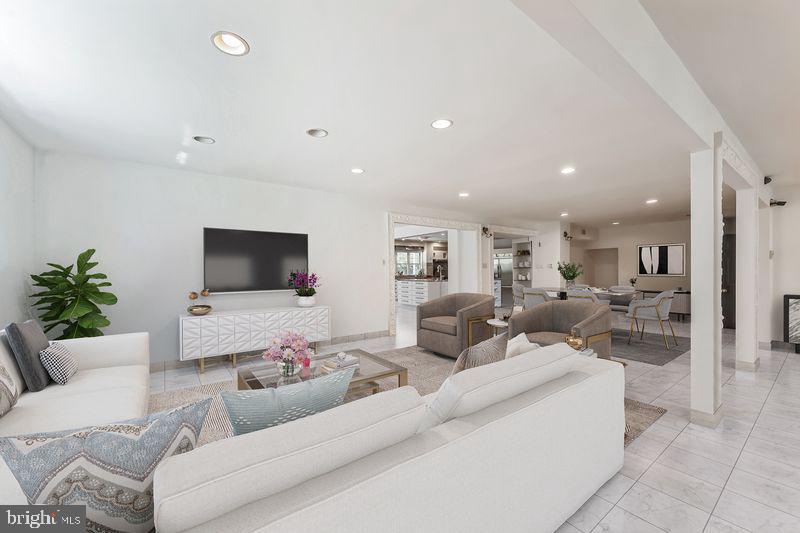 1291 Mettler Road Huntingdon Valley, PA 19006 - Photo 17 of 58