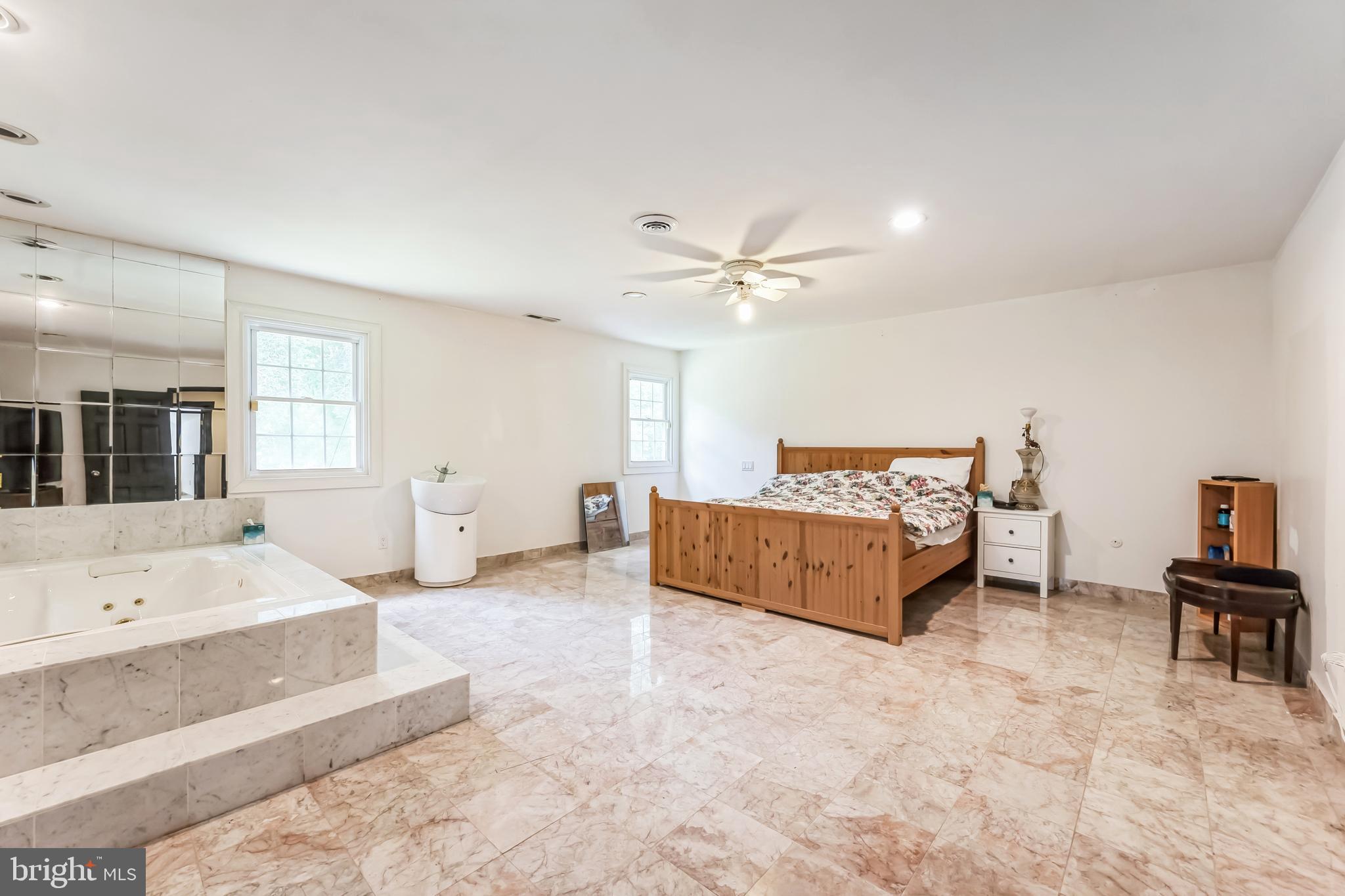 1291 Mettler Road Huntingdon Valley, PA 19006 - Photo 37 of 58