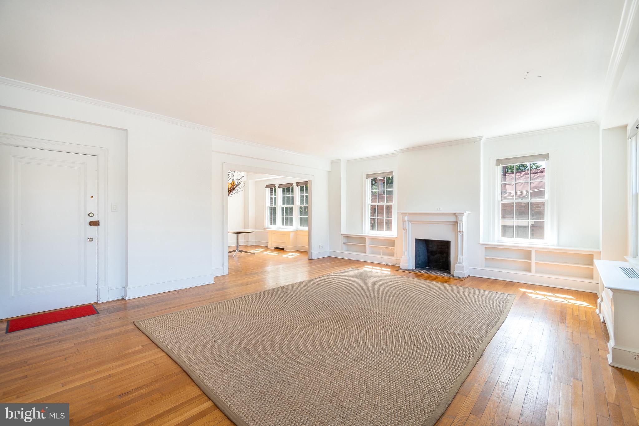 1661 Crescent Place Northwest, Unit 202 Washington, DC 20009 - Photo 4 of 19 Living room is oversized