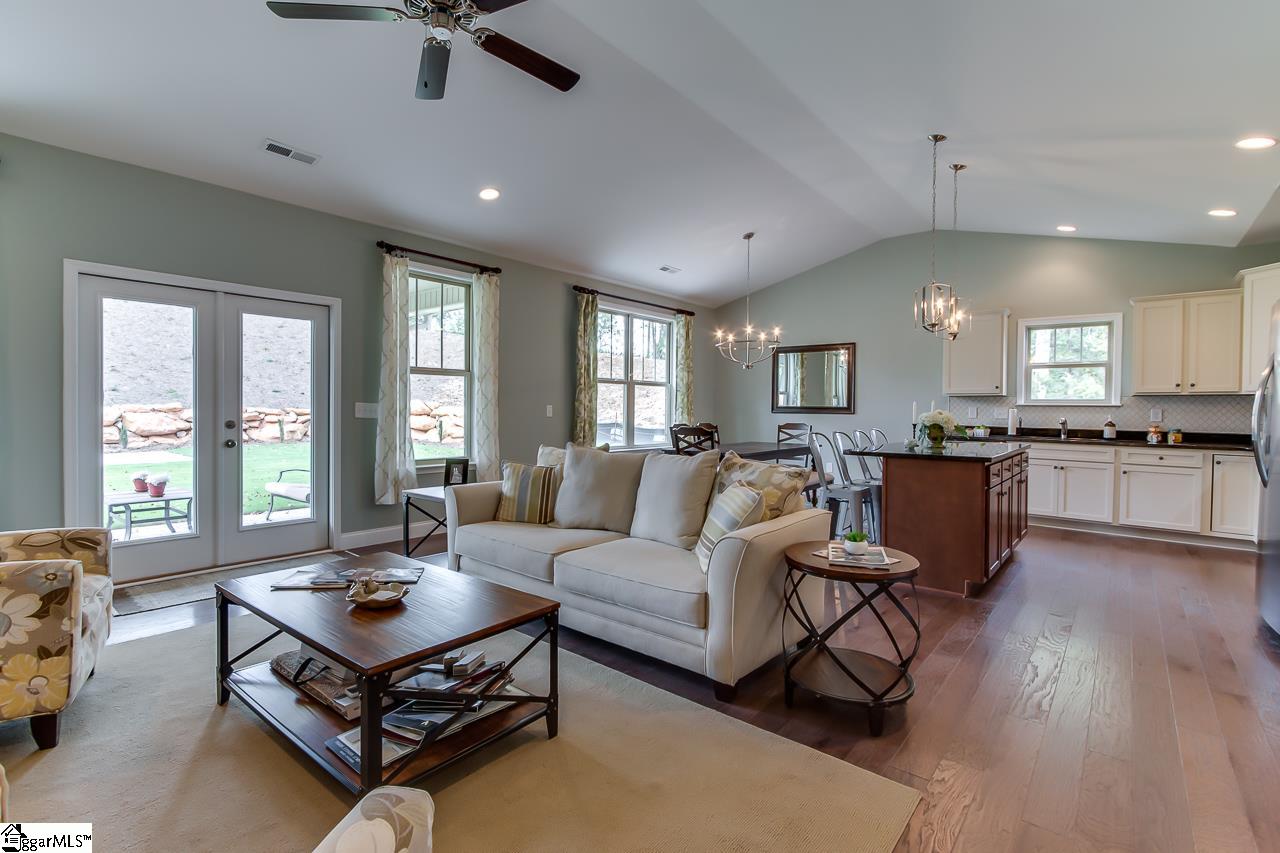 110 Jones Kelley Road Travelers Rest, SC 29690 - Photo 10 of 35
