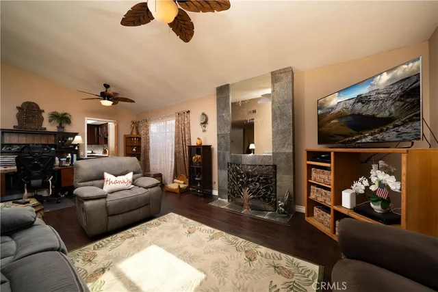 $1,100,000 | 26445 Sandy Creek, Lake Forest, CA 92630