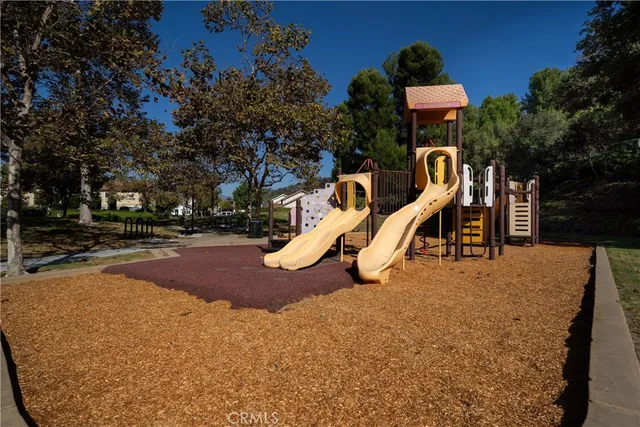 $1,100,000 | 26445 Sandy Creek, Lake Forest, CA 92630