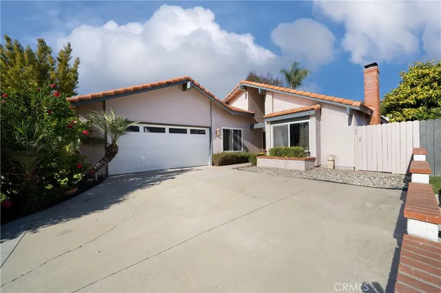 $1,100,000 | 26445 Sandy Creek, Lake Forest, CA 92630