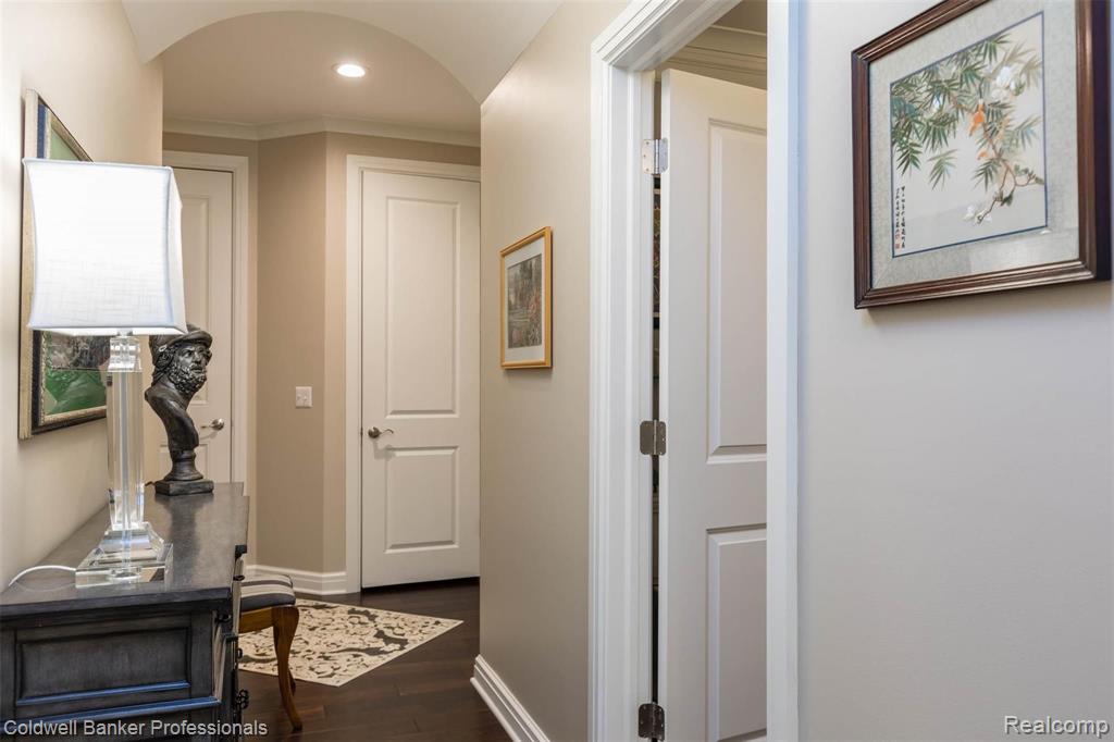 4217 Oak Arbor Crest Court Rochester, MI 48306 - Photo 24 of 39