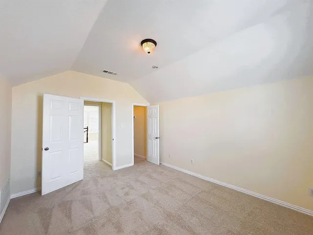 $2,800 | 132 Cassandra Drive, Forney, TX 75126