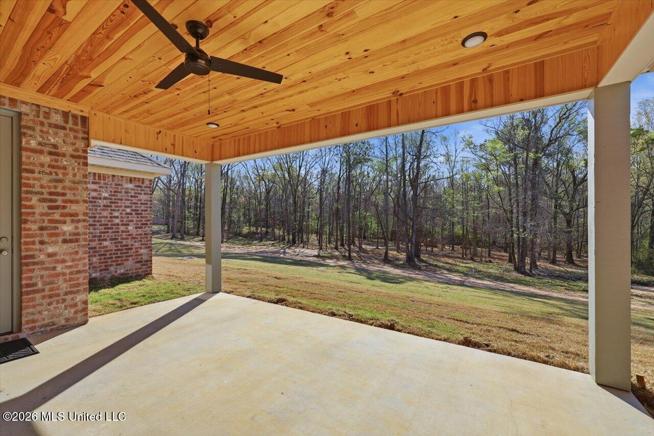 939 Mullican Road Florence, MS 39073 - Photo 37 of 66 37-939 Mullican Rd _ Home Tours MS