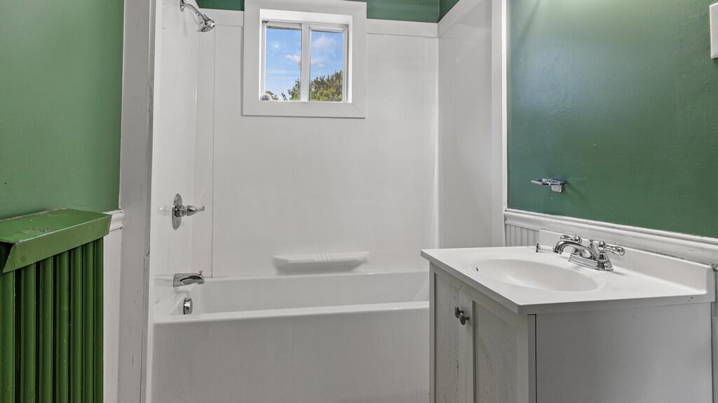 95 7th Street Bangor, ME 04401 - Photo 48 of 67 _MG_5714