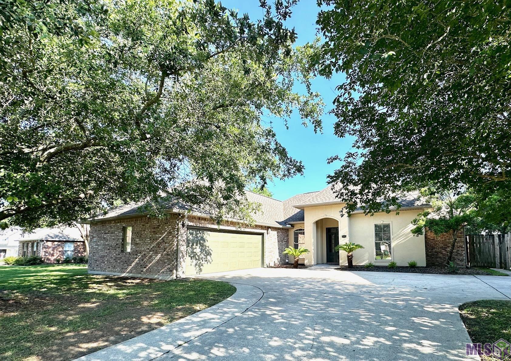 37211 Cobblestone Avenue Geismar, LA 70734 - Photo 1 of 18