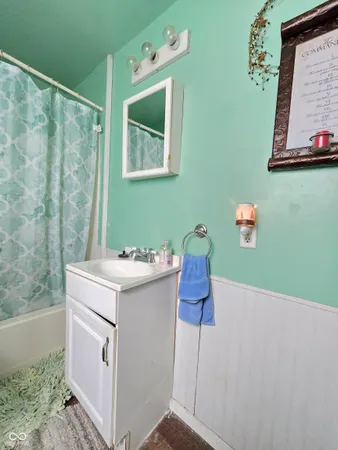 $195,000 | 22199 Old US Highway 52, Laurel, IN 47024