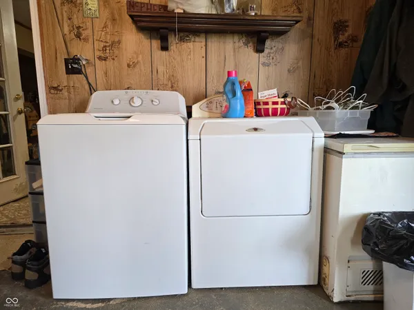 $195,000 | 22199 Old US Highway 52, Laurel, IN 47024