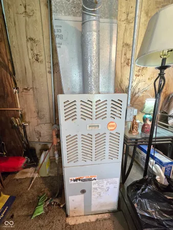 $195,000 | 22199 Old US Highway 52, Laurel, IN 47024