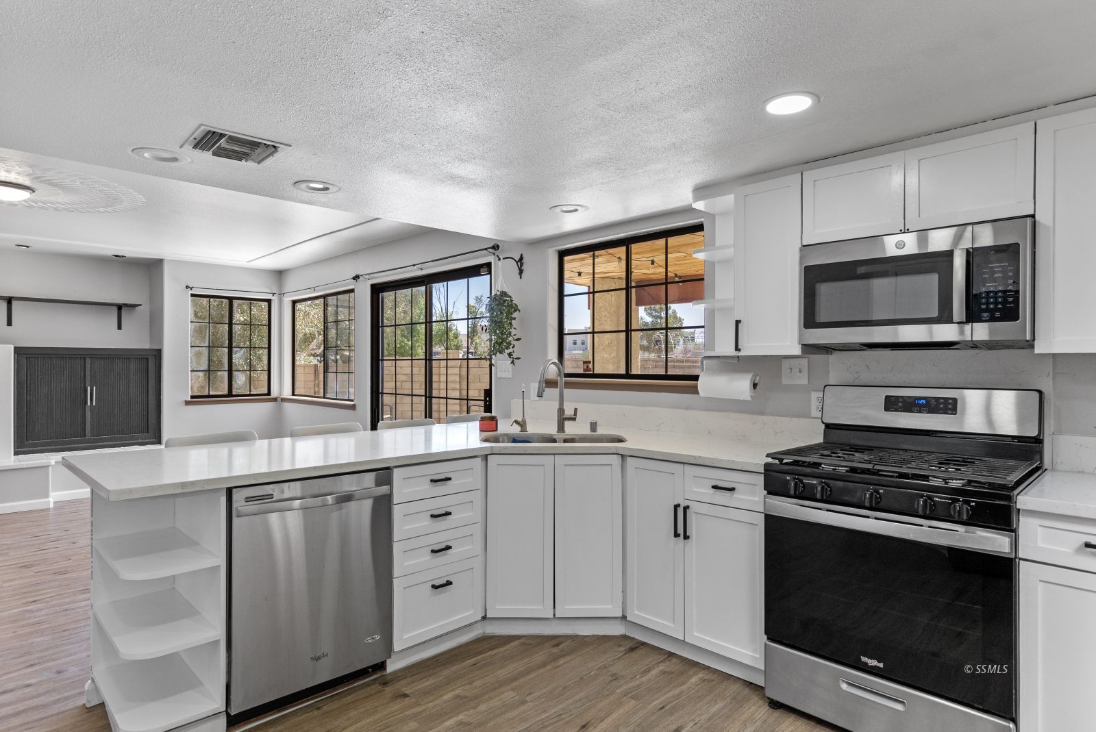217 West Yellowstone Place Ridgecrest, CA 93555 - Photo 14 of 40