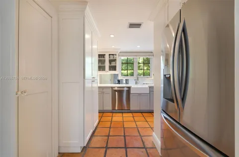 $1,250,000 | 408 Viscaya Avenue, Coral Gables, FL 33134