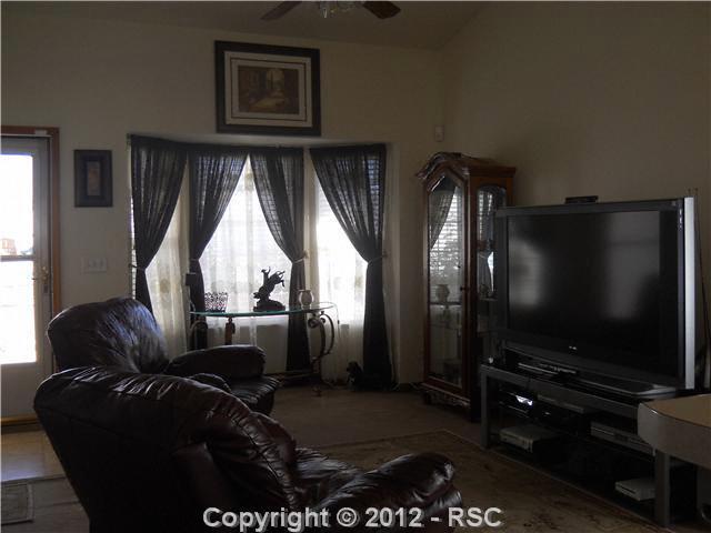 4964 Brant Road Colorado Springs, CO 80911 - Photo 2 of 18