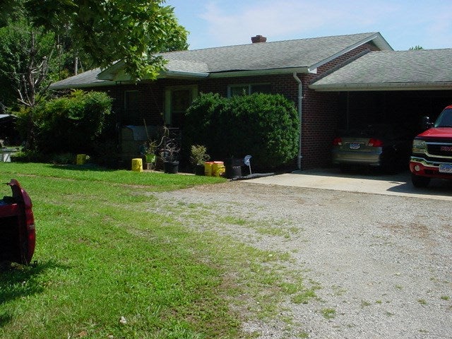 2710 Lockett Road Rice, VA 23966 - Photo 3 of 5 Gallery Image 3