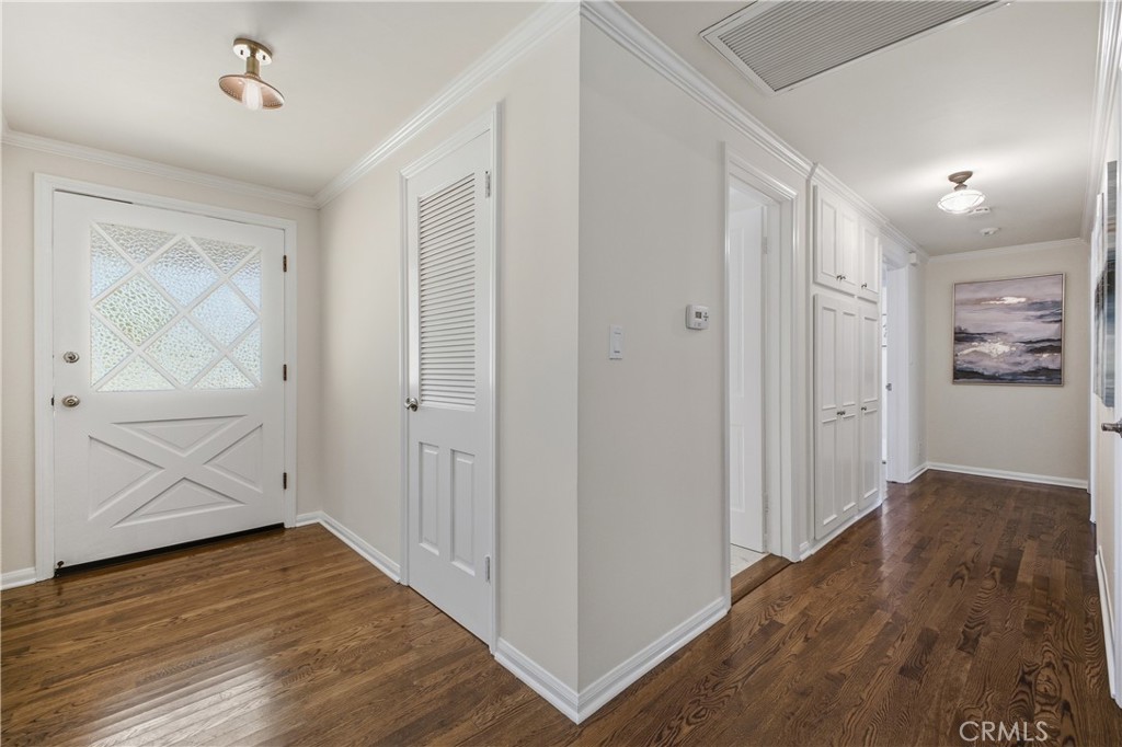 2011 Canyon Road Arcadia, CA 91006 - Photo 6 of 40