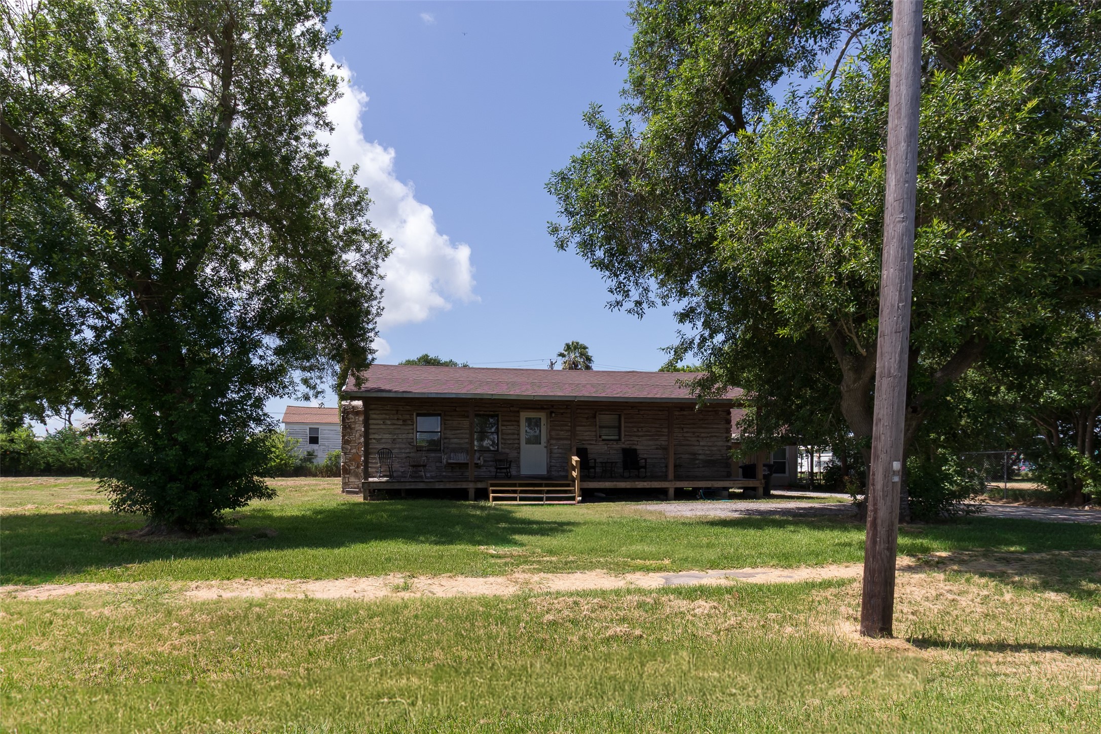 511 Commerce Street Palacios, TX 77465 - Photo 26 of 40 Exterior